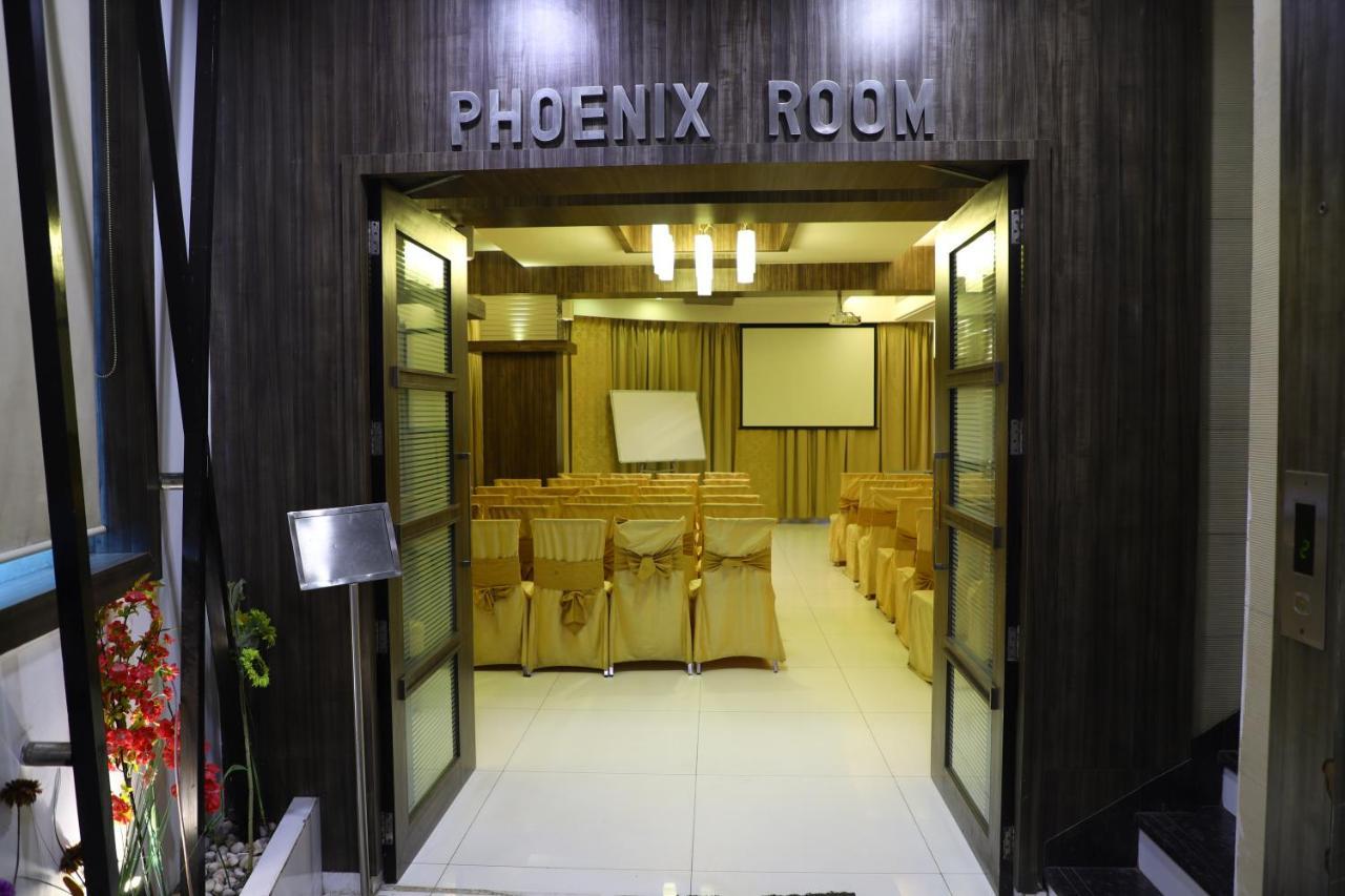 ת'יין Hotel Alka Residency מראה חיצוני תמונה