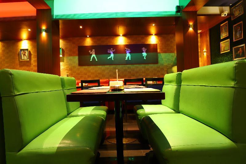 ת'יין Hotel Alka Residency מראה חיצוני תמונה
