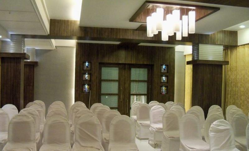 ת'יין Hotel Alka Residency מראה חיצוני תמונה